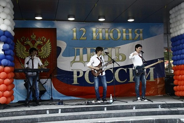 Концерт ко Дню России готовят в Сосенском