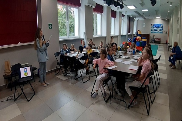 Детская тематическая программа прошла в ДК «Коммунарка»