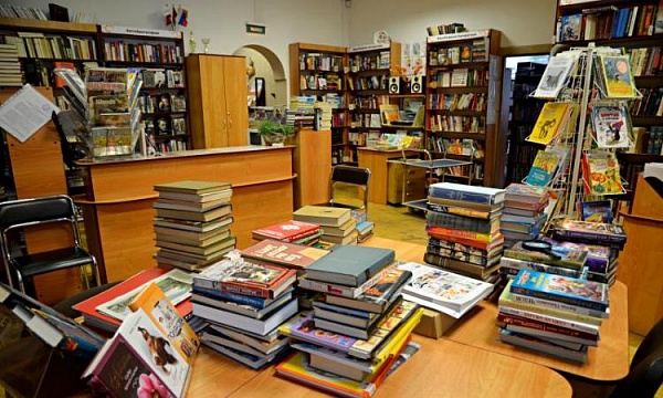 Свыше 160 000 книг забрали горожане в рамках проекта «Списанные книги»