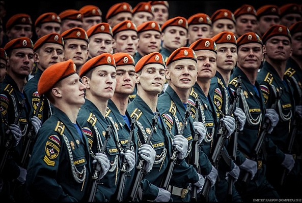 Жителей Сосенского приглашают стать абитуриентами Академии гражданской защиты МЧС России 