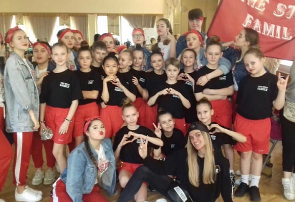 Воспитанники ДК «Коммунарка» заняли два призовых места на международном фестивале по танцам