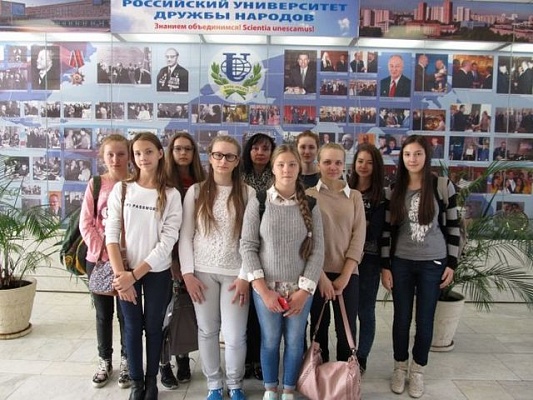 Десятиклассники Коммунарки побывали в «Школе будущих инженеров» РУДН