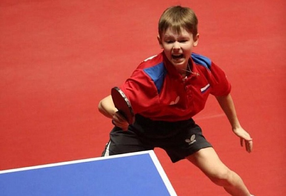 Юный теннисист из Сосенского выступит на первенстве России