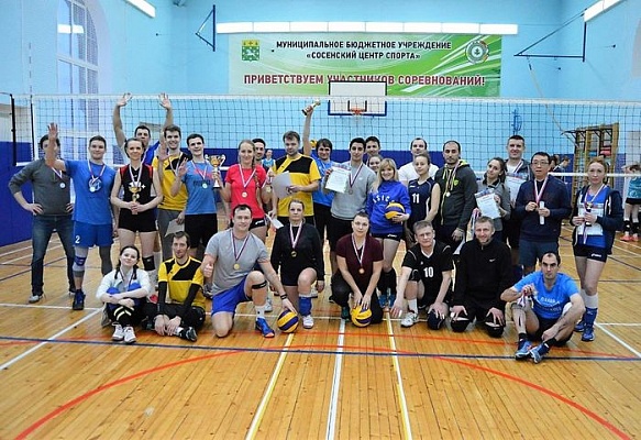 Волейбольный турнир в честь 8 марта провели в Сосенском