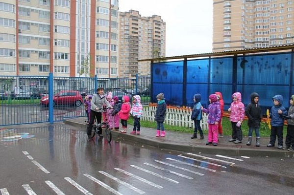 Педагоги Школы №2070 поддержали Всероссийскую акцию «На работу на велосипеде»