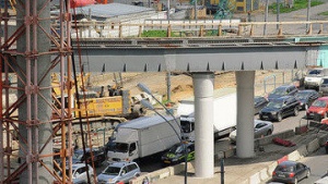 Модернизацию Волоколамского путепровода завершат в нынешнем году