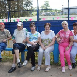 Пенсионеры Сосенского приняли участие в соревнованиях по петанку