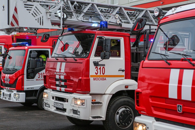 Два пожарно-спасательных отряда ТиНАО отмечают юбилеи