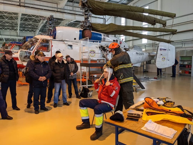 Воздушные спасатели Московского авиацентра приступили к тренировкам по работе в весенне-летний период