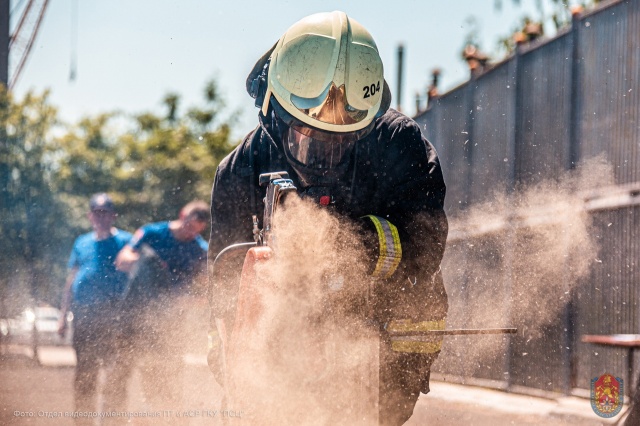 В Пожарно-спасательном центре столицы определили лучших огнеборцев