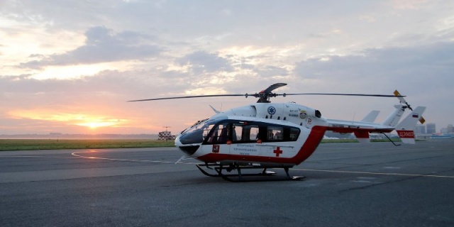 Экипажи вертолетов Московского авиационного центра спасли больше шести тысяч человек