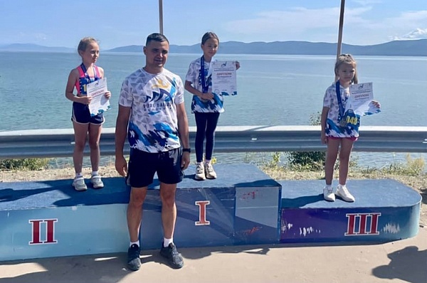 Юная спортсменка из Сосенского завоевала награду на Международном марафоне «Чистый Байкал» 
