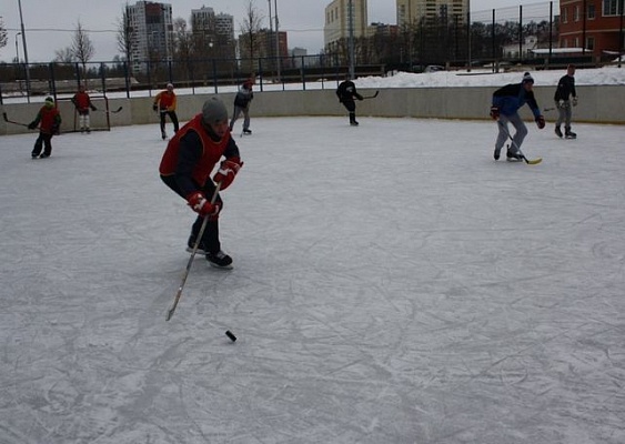Сосенский центра спорта приглашает юных хоккеистов на Новогодний турнир