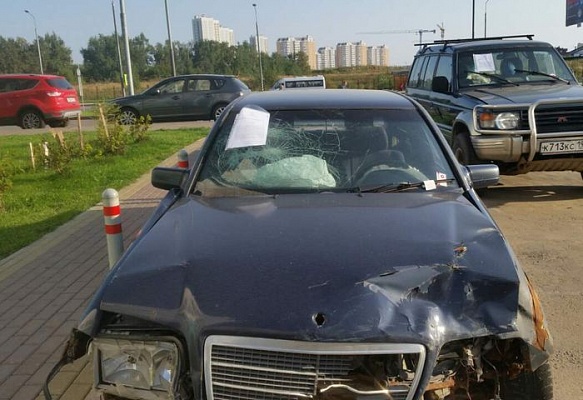 Два брошенных автомобиля обнаружили в Сосенском 