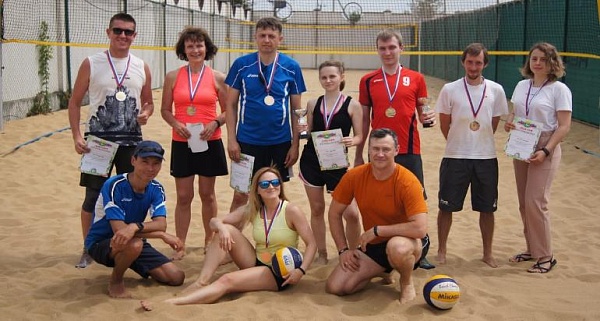 Турнир по пляжному волейболу провели в Сосенском