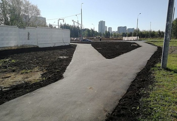 Строительство тротуара завершили в поселении Сосенское