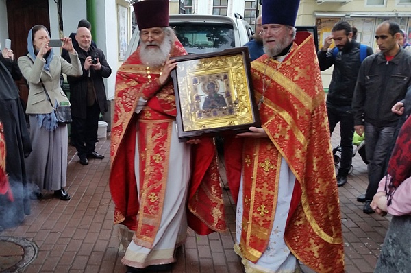 Чудотворную икону привезут в Казанский храм в сентябре