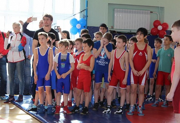 Турнир по вольной борьбе состоялся в Сосенском центре спорта 