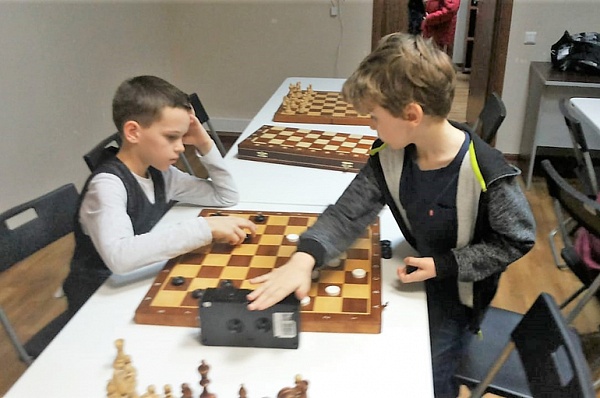 Турнир по шашкам и шахматам прошел в поселке Газопровод