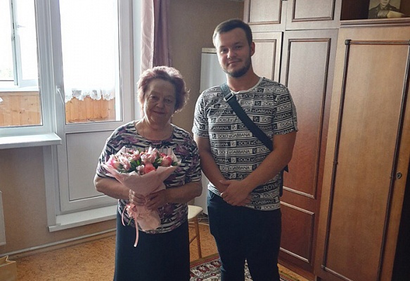 Члены Молодежной палаты поселения Сосенское навестили ветеранов