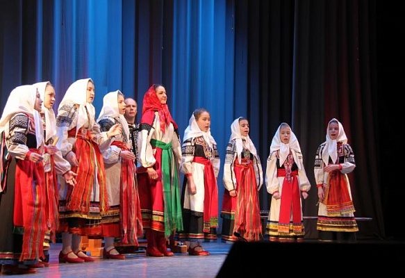 Концерт фольклорного ансамбля состоялся в Коммунарке