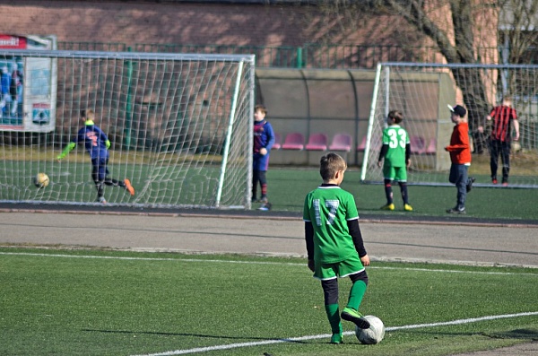 Юные футболисты из Сосенского сыграли в премьер-лиге Новой Москвы
