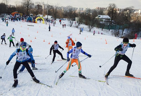 Жители поселения поучаствовали в выполнении комплекса «Готов к труду и обороне» на лыжах