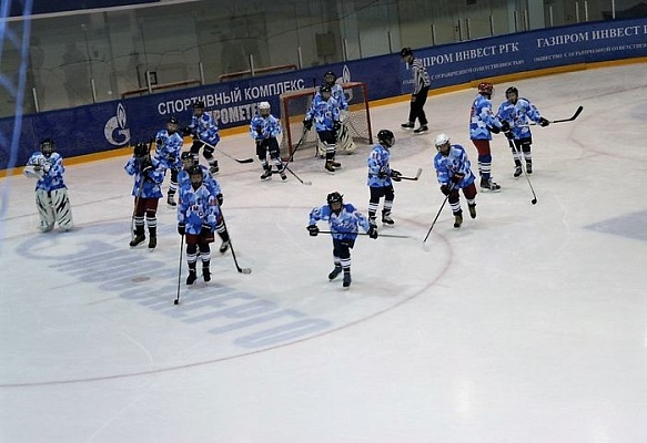 Хоккеисты Сосенского стали вторыми в играх турнира на призы клуба «Золотая шайба»