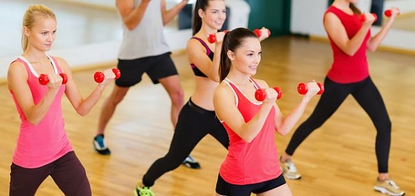 «Сосенский центр спорта» приглашает на бесплатные занятия по фитнесу