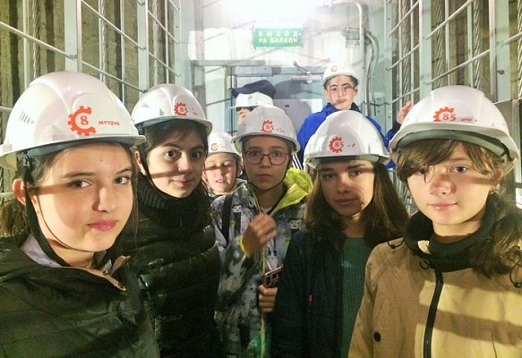 Школьники поселения побывали в телецентре «Останкино» 