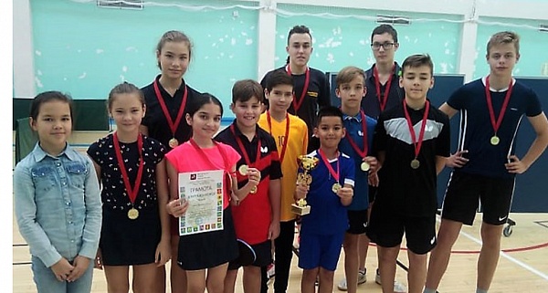 Сосенские спортсмены выиграли окружные соревнования по настольному теннису