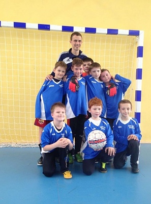 Школьники Сосенского победили в окружных соревнованиях по мини-футболу