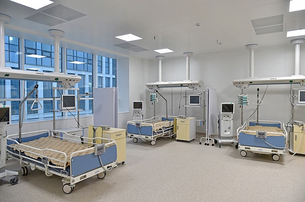 Корпус лучевой терапии построят в больнице в Коммунарке до конца 2022 года 